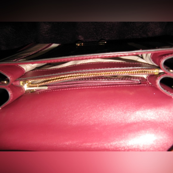 Michael Kors Leather Whitney Shoulder Bag - Picture 6 of 6